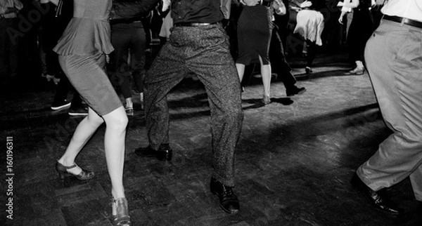 Obraz Coppia balla al party swing