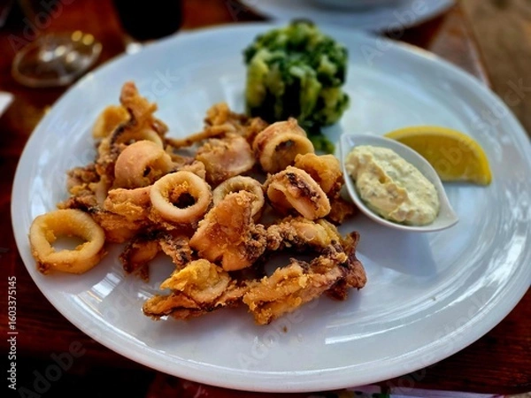 Fototapeta fried calamari