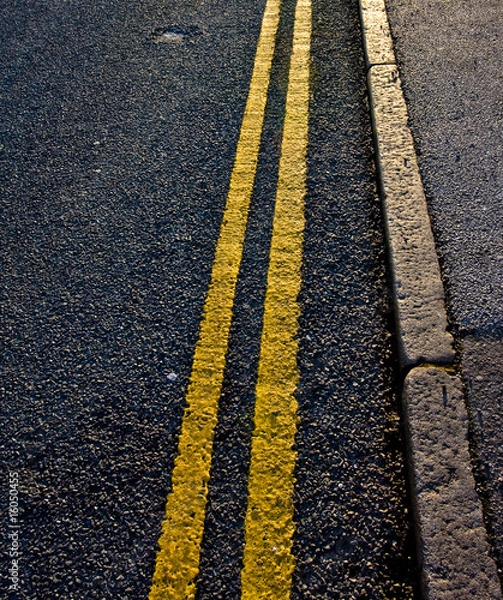 Fototapeta Double Yellow Line