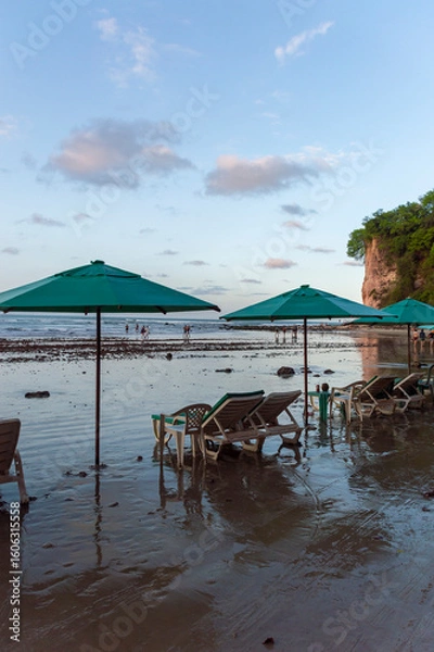 Obraz Beach umbrellas and lounge chairs at Praia dos Golfinhos Pipa Brazil