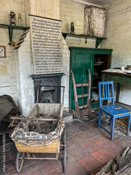 Obraz old weighbridge house inside 