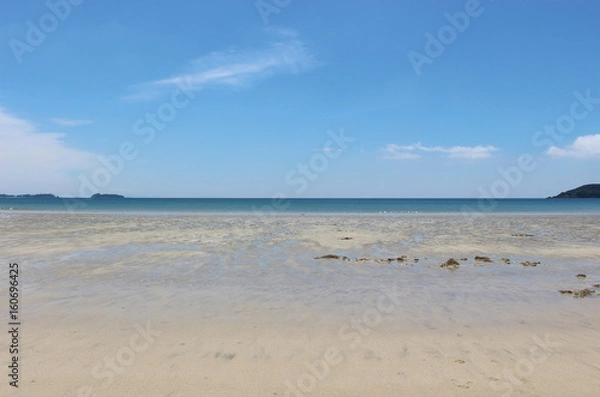 Fototapeta 海と砂浜と青空