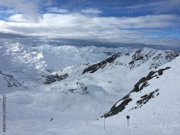 Fototapeta Ski resort in the alps