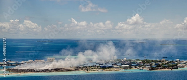 Obraz Waste disposal site on the island