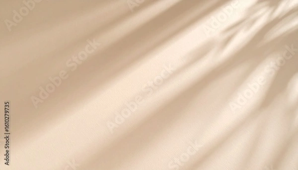 Fototapeta ミニマリズムを活かした商品演出用背景であるベージュ系紙テクスチャとシャドウの静かな調和


