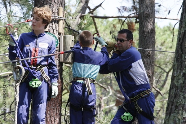 Fototapeta accrobranche familial