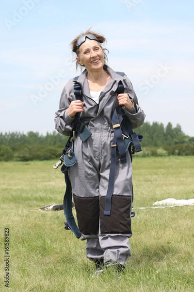 Obraz Happy skydiver posing