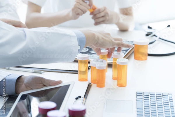 Obraz Doctor has plastic container