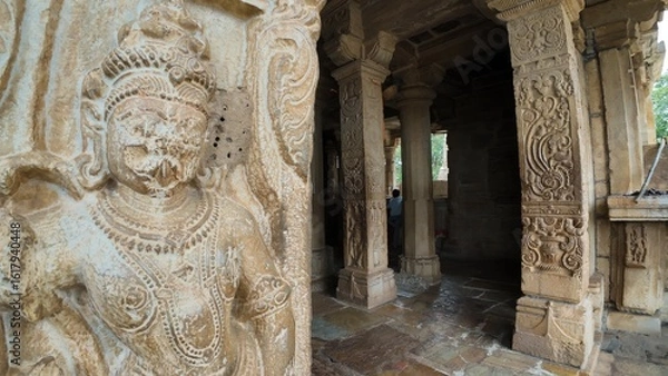 Obraz Intricate Stone Carvings of Kumbhshyam Temple within Historic Fort Complex Showcasing Bas-reliefs and Heritage Architecture