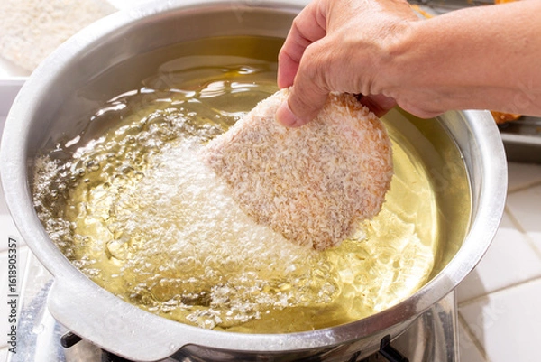 Fototapeta 豚カツの調理風景