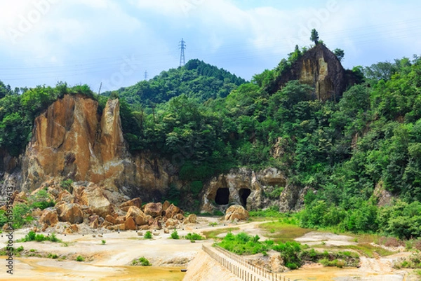Obraz 佐賀県有田の泉山磁石場（国指定史跡）