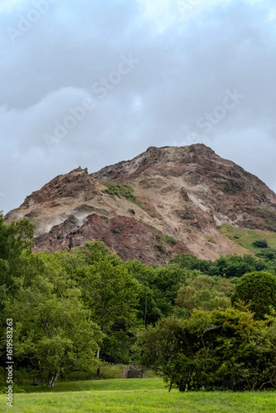 Obraz 下から見た昭和新山