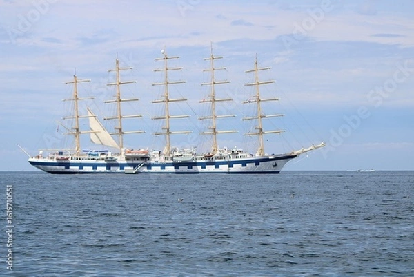 Obraz Five-masted ship off the coast of Rovinj