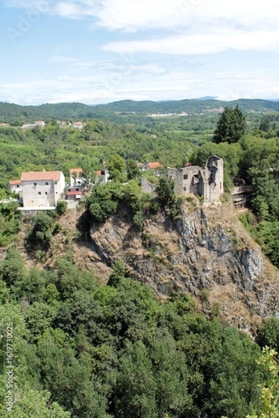 Obraz The rock on which town of Pazin is located, Croatia
