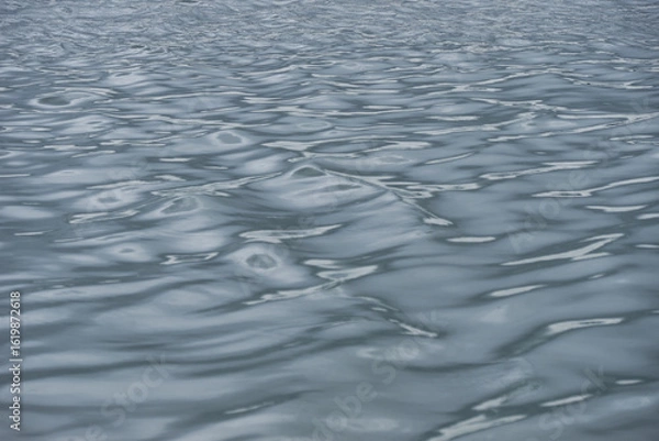 Fototapeta Reflections on water waves