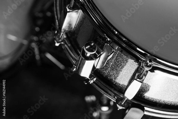 Obraz Snare drum in black background