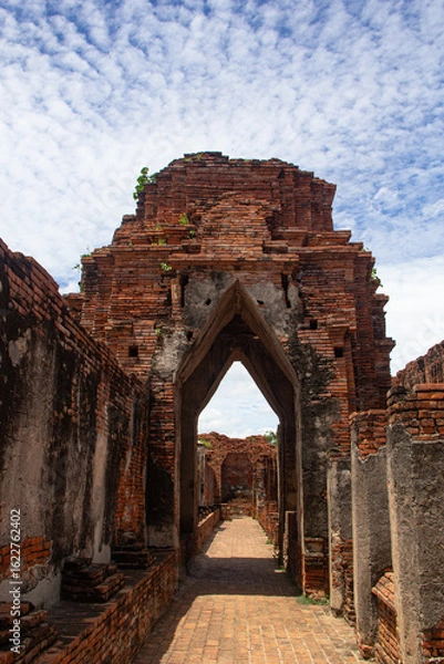 Fototapeta Ancient pagoda on temple in ayutthaya historical park