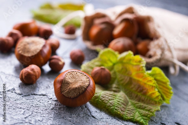 Fototapeta hazelnuts