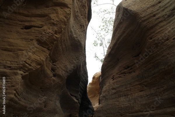 Fototapeta Stunning views of the Tamlaline area, including the sea, sand hills and rocks	