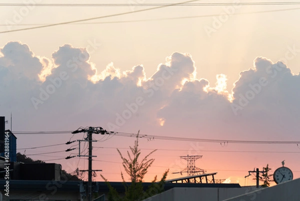 Obraz グラデーションが綺麗な夏の雲と夕陽