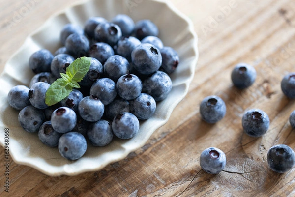 Obraz お皿に盛りつけたブルーベリー