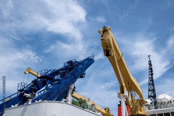 Fototapeta 船舶のクレーン