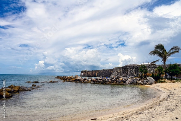 Fototapeta tropical beach in Bermuda