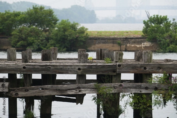Obraz old wooden bridge