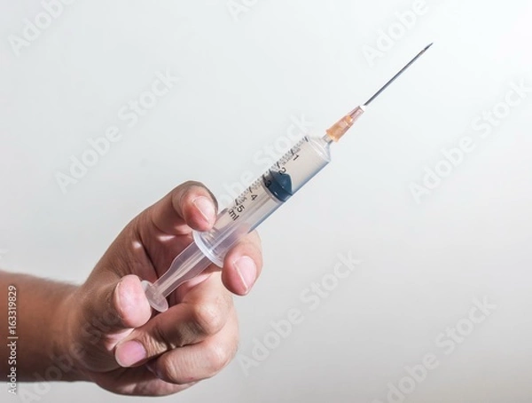 Fototapeta injection needle