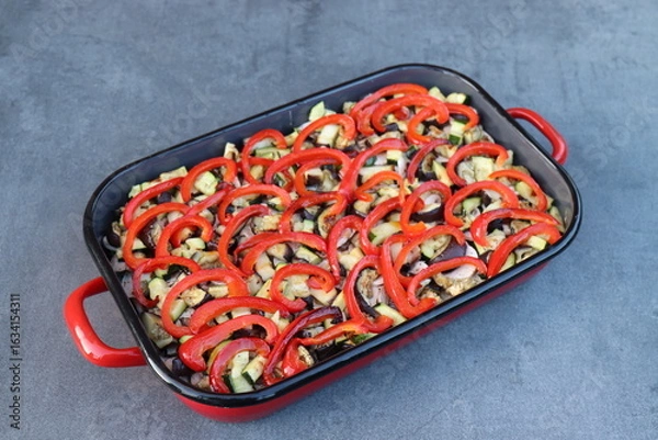 Obraz Auflauf mit Hackfleisch und Gemüse.