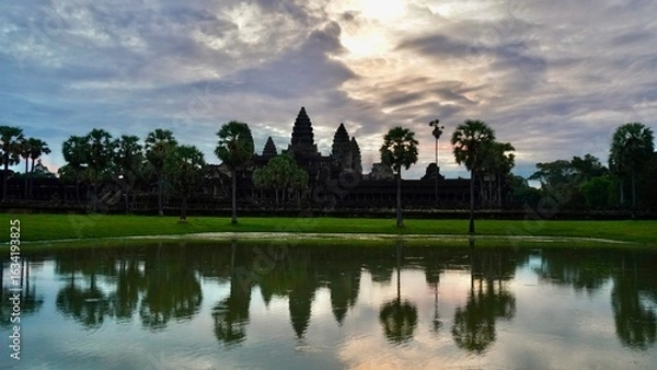 Fototapeta Morning in Angkor