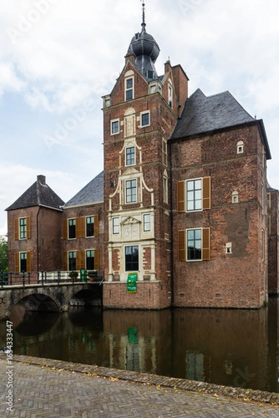 Fototapeta Cannenburch Castle., public domain, gelders landschap kastelen,