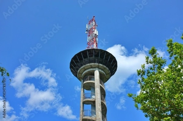 Fototapeta 5g cell tower antenna