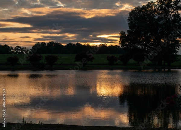 Obraz sunset over the lake