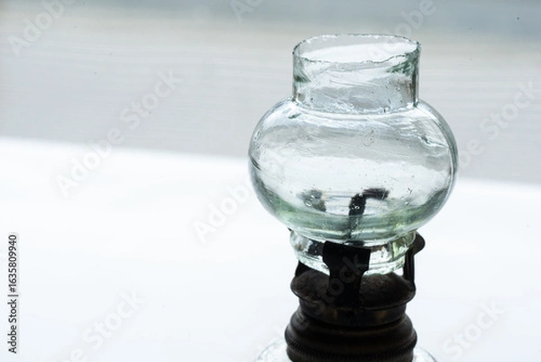 Fototapeta 明治、大正、昭和初期のガラスの豆ランプ