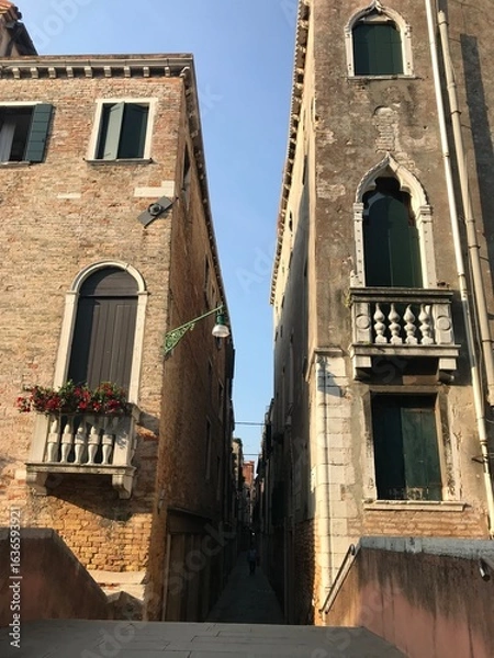 Obraz Sunset view over canals and historic houses in Venice.
