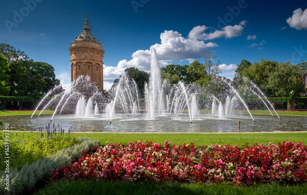Obraz Mannheimer Wasserturm und Wasserturmanlage Mannheim mit Brunnen