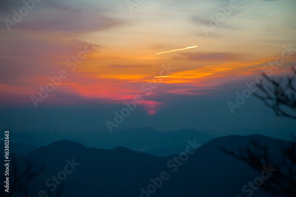 Fototapeta 日の出　頂上　山