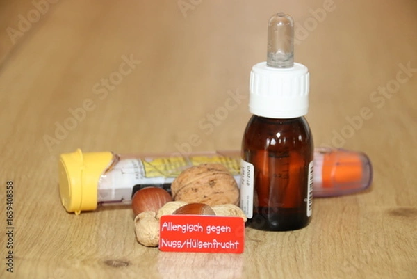 Fototapeta Allergie, Notfallset 