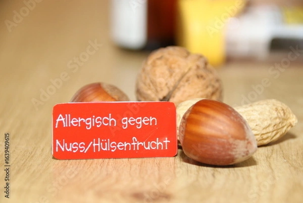 Fototapeta Nussallergie