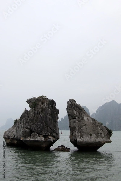 Obraz ベトナムの世界遺産ハロン湾風景