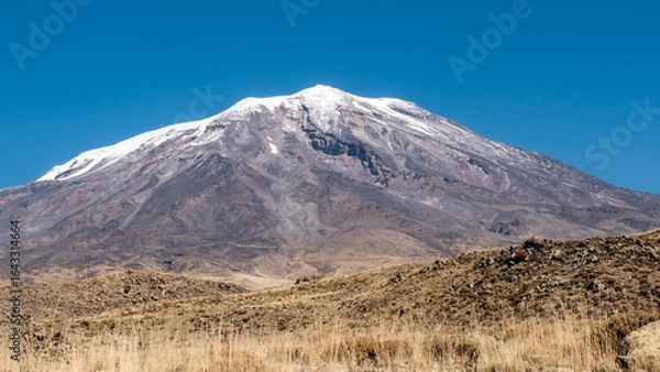 Fototapeta View of Mount Big Ararat in autumn, the Turkish side