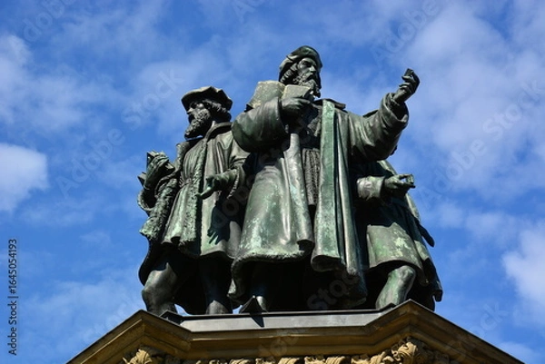 Fototapeta Frankfurt, Germany - View of the monument to Johannes Gutenberg (inventor of book printing) in the city of Frankfurt on the Main