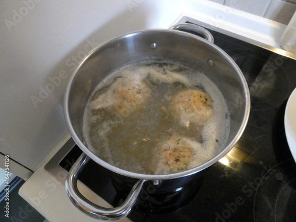 Fototapeta Selbstgemachte Tiroler Speckknödel