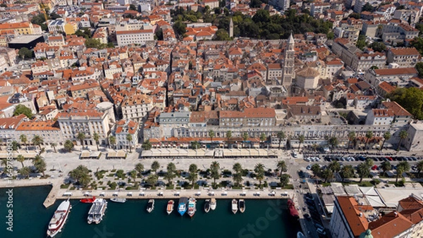 Obraz Aerial view of the historic center of the tourist city of Split in Croatia. View from above of the city walls and Diocletian's Palace on a summer day