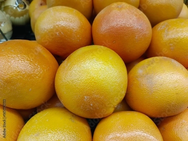 Obraz oranges in a market