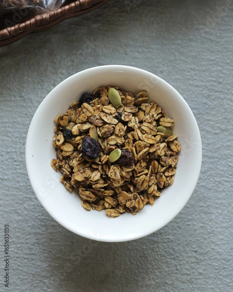 Obraz かぼちゃの種とオーツ麦のベリーグラノーラ