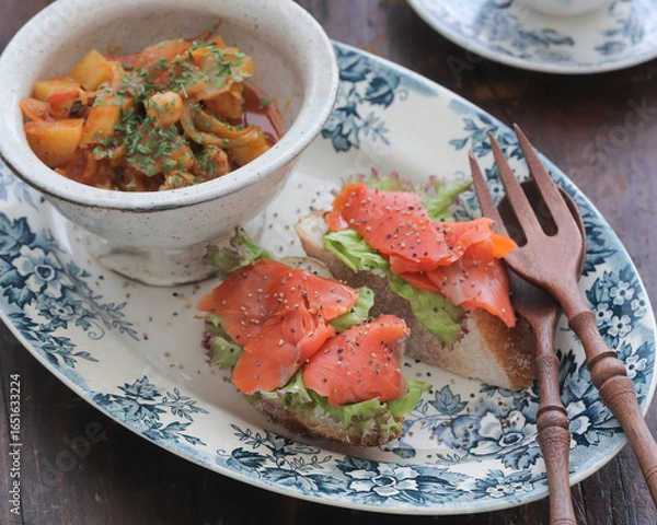 Obraz サーモンのブルスケッタとスープ