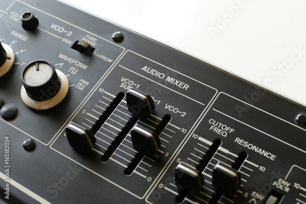 Obraz シンセサイザー