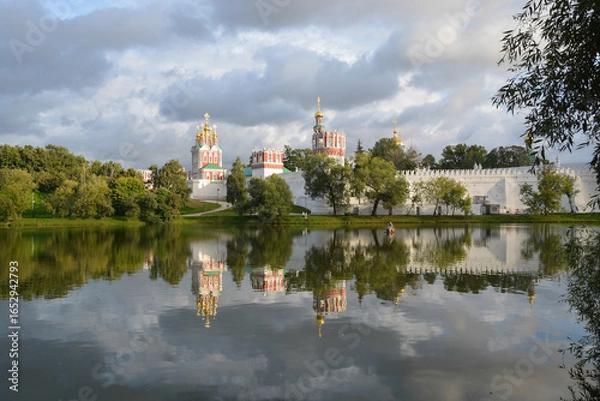 Fototapeta Novodevichy Monastery in Moscow on a summer evening.